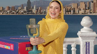 Ms cerca - Comienza el camino de Blanca Paloma a Eurovisin - Escuchar ahora 