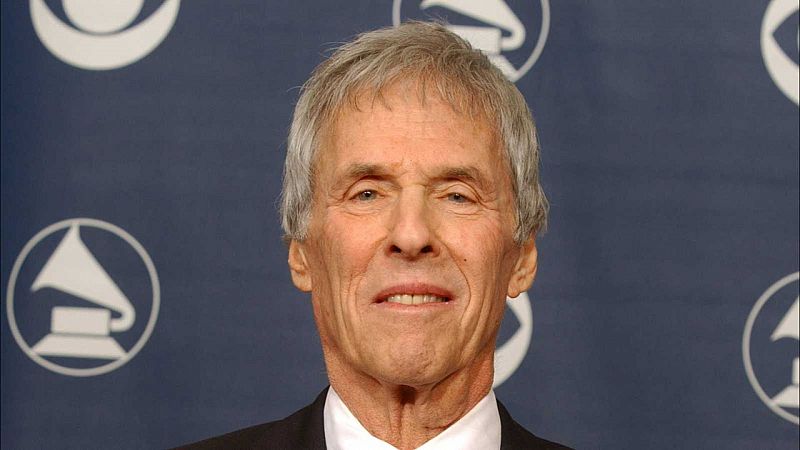 El ojo crítico - Adiós al gran compositor Burt Bacharach con Leyre Guerrero - Escuchar ahora