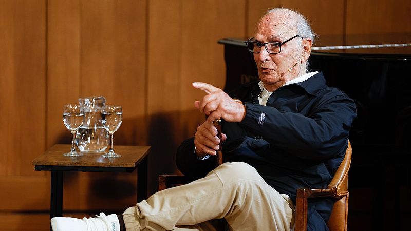 24 horas - Carlos Reviriego, director adjunto de la Filmoteca Española: "Saura era un artista casi total" - Escuchar ahora