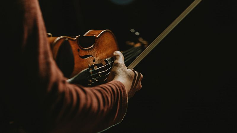 No es un día cualquiera - Zapata nos trae la música de Michael Thomas