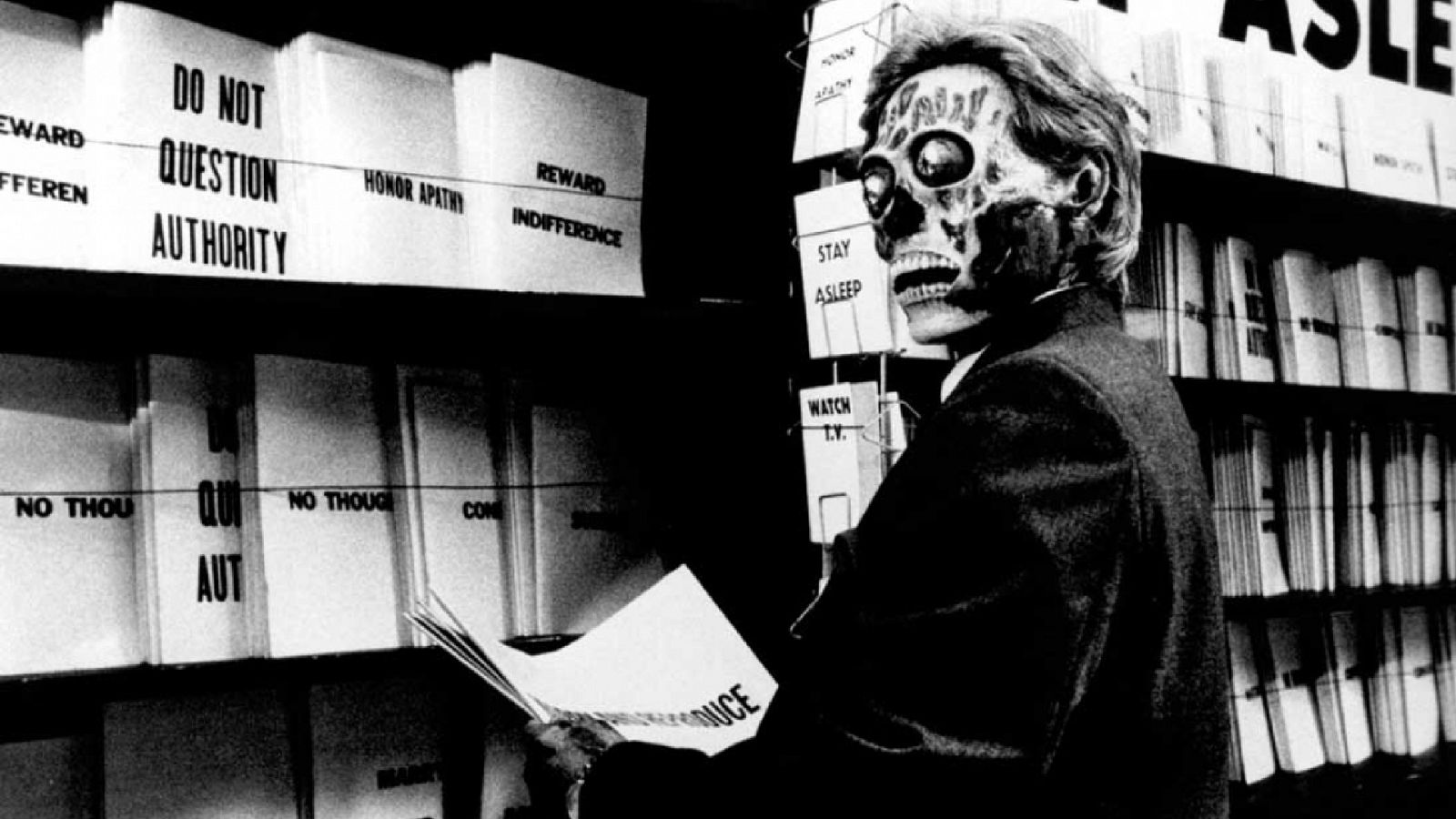 Sangre sobre la tierra - Están vivos (They live, 1988) - Escuchar ahora