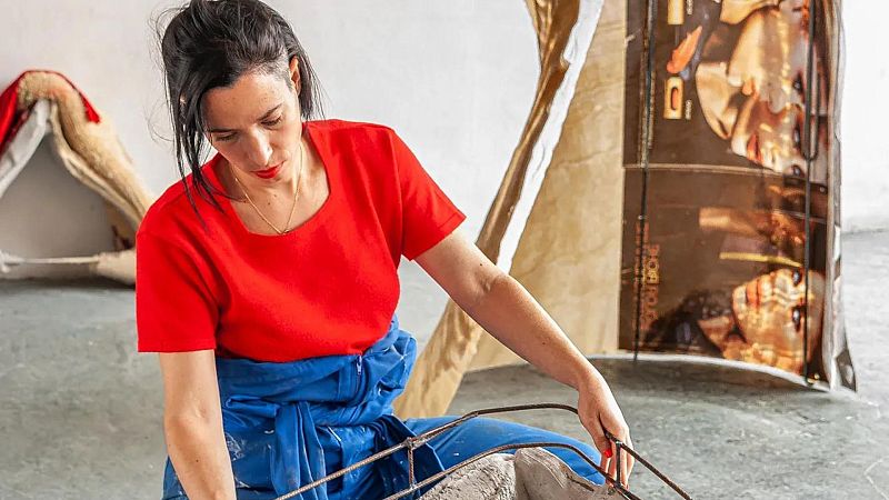 El ojo crítico - June Crespo dice que 'Vieron su casa hacerse campo' - Escuchar ahora