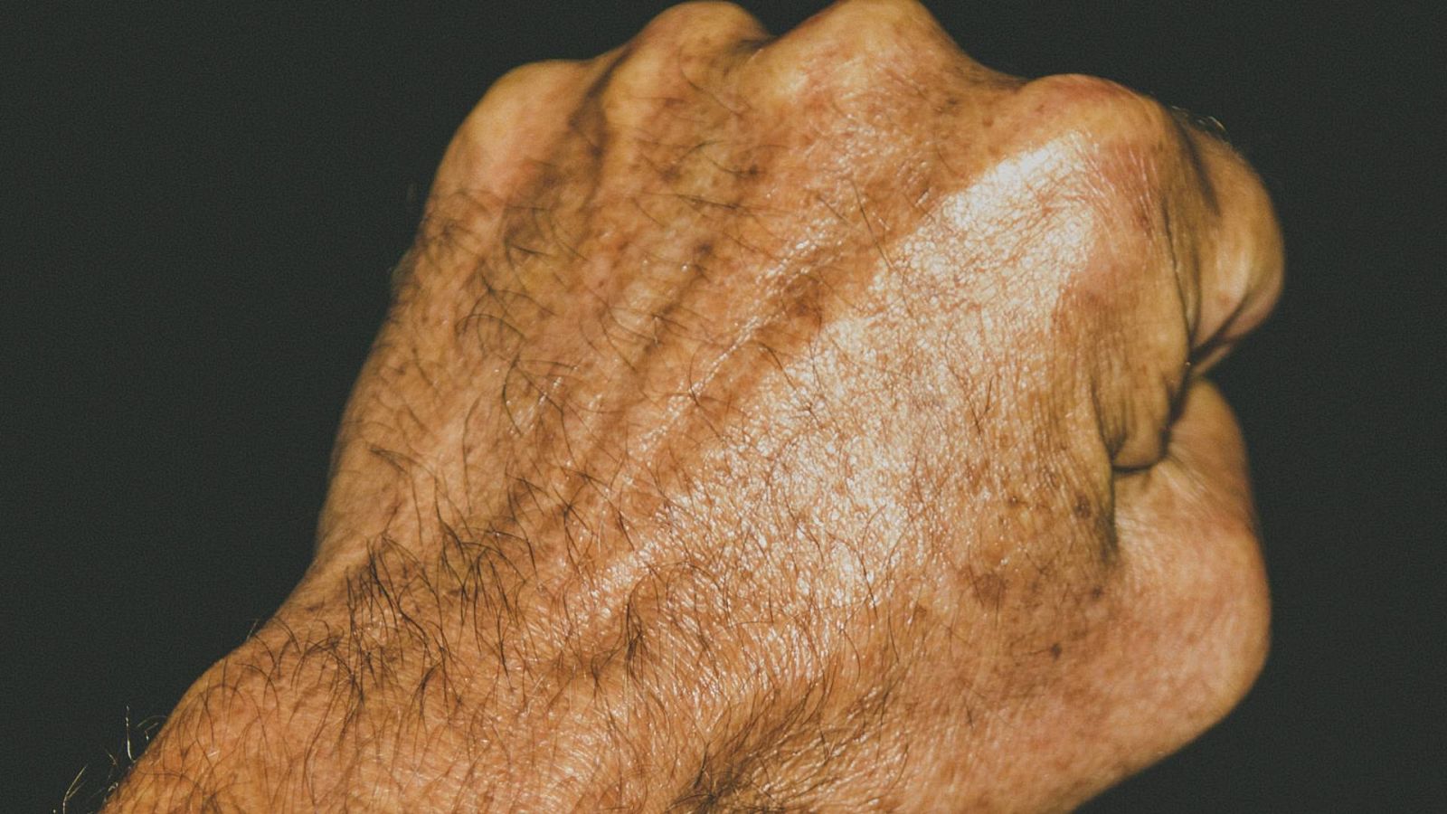 Alma de león - Nos mantenemos FIRMES - 19/02/23 - escuchar ahora