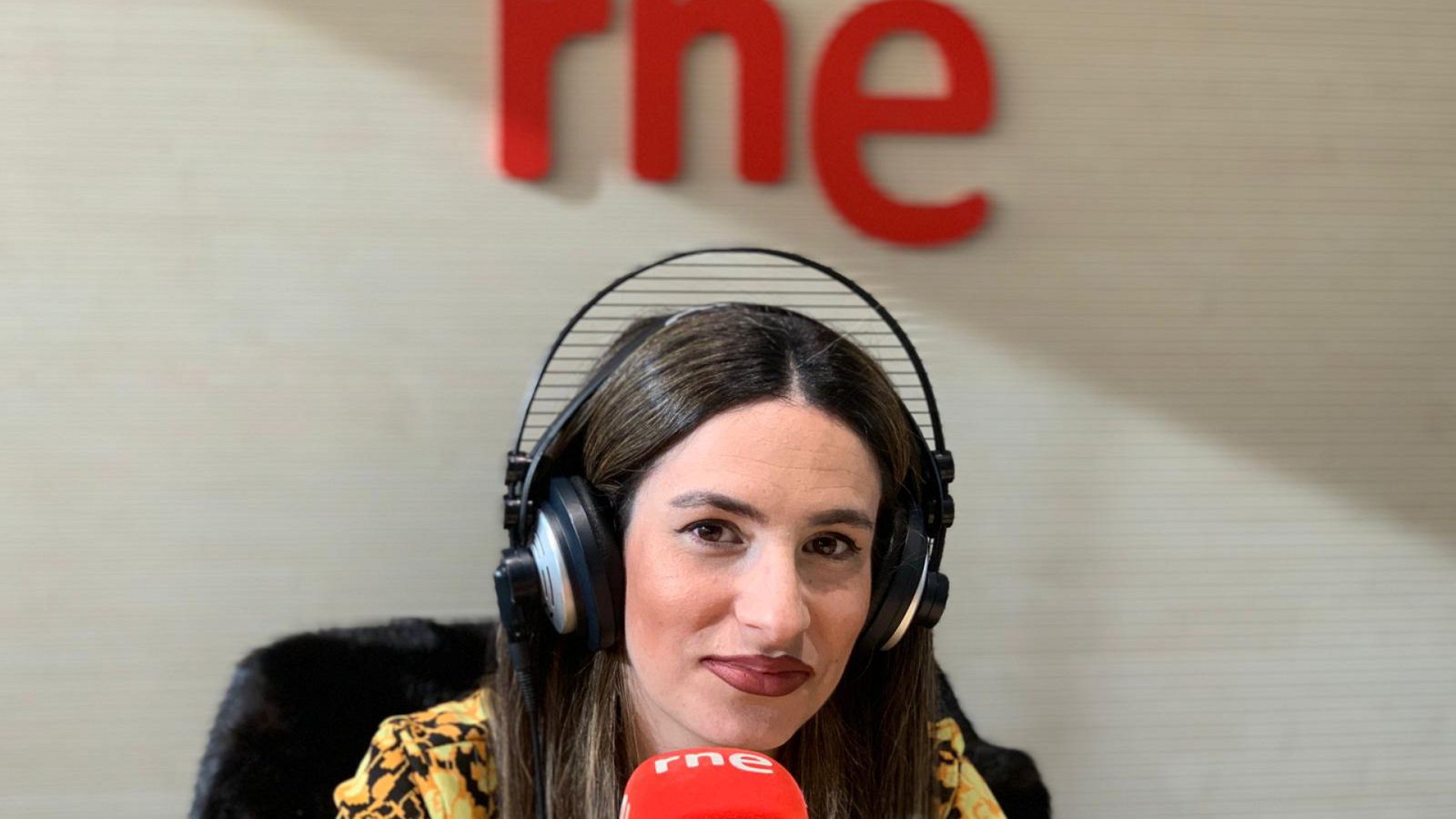 Con ellas Mujeres - María Bueno Quero: Ilustradora reconocida gracias a instagram - 26/02/23 - Escuchar ahora