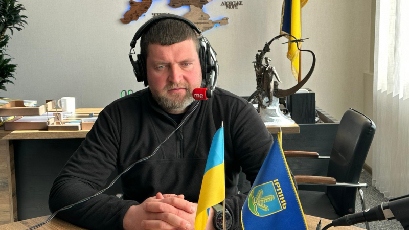 Las mañanas de RNE con Íñigo Alfonso - Alcalde de Irpin: "No puede haber negociaciones hasta que el último soldado ruso abandone Ucrania, incluyendo Crimea" - Escuchar ahora