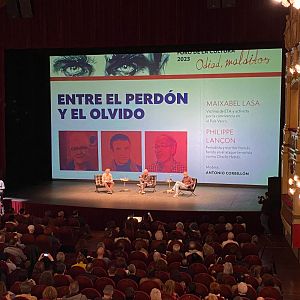 Por tres razones - Por tres razones - Foro de la Cultura: Philippe Lançon, Maixabel y Miss Raisa - 24/02/23 - Escuchar ahora