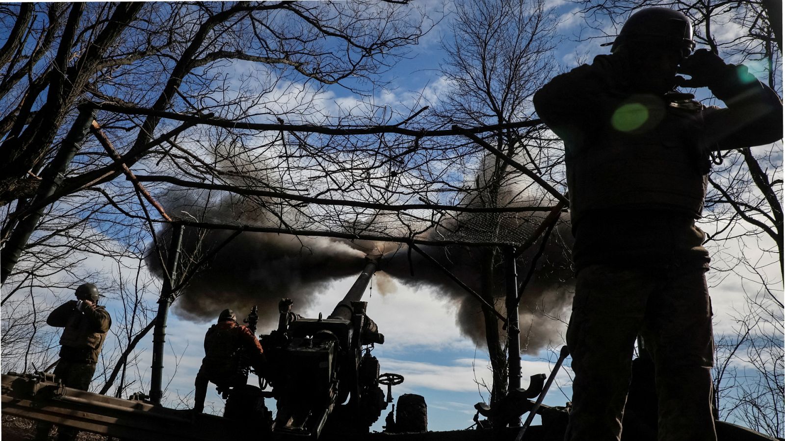 Cinco Continentes - ¿Dará Ucrania la ciudad de Bakhmut por perdida? - Escuchar ahora