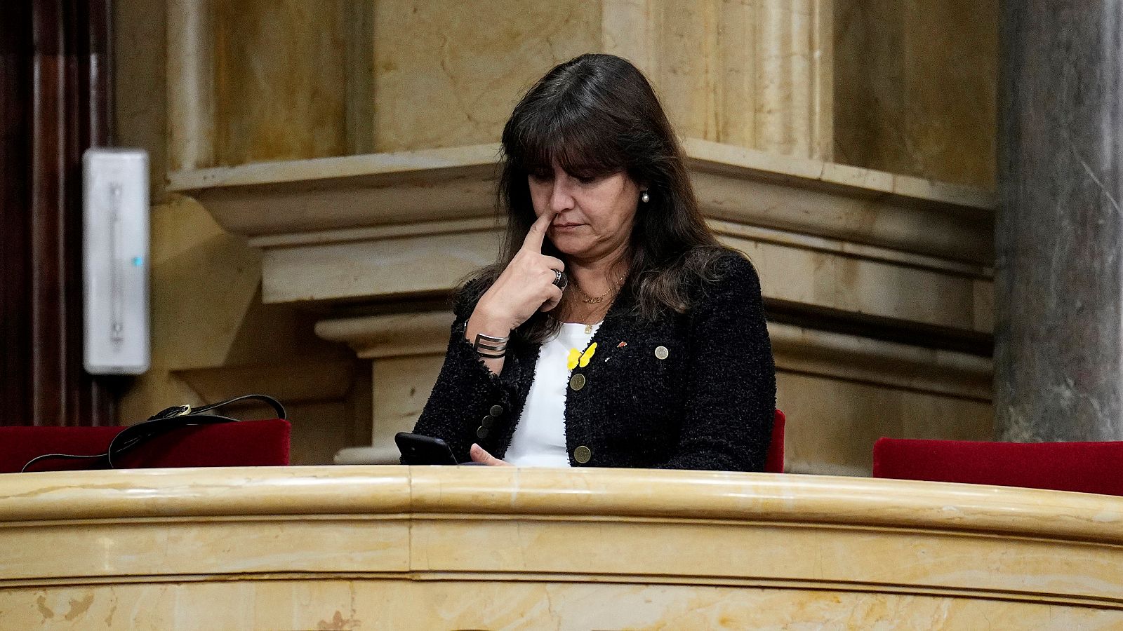 Comuns i PSC volen deixar Borràs sense el sou d'expresidenta del Parlament