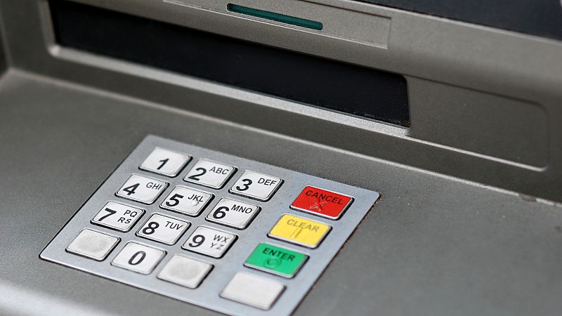 Más cerca - Usuarios y bancos evalúan el código de buenas prácticas - Escuchar ahora 