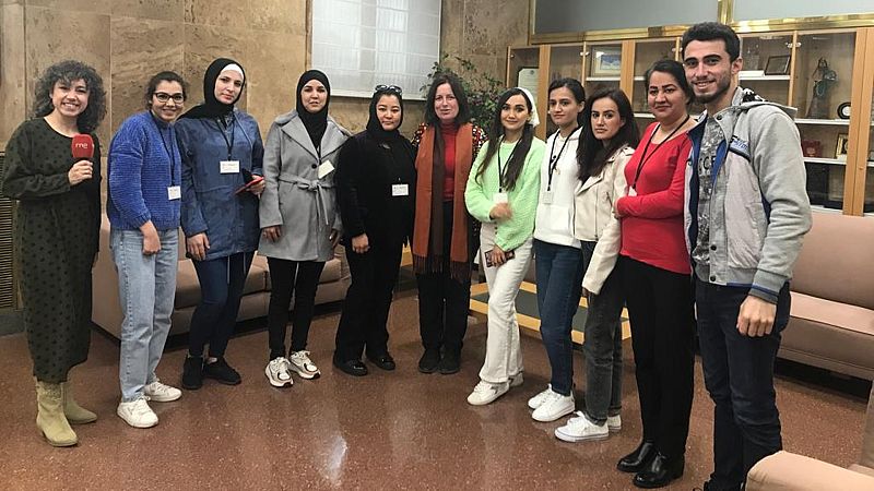 Las Mañanas de RNE con Íñigo Alfonso - El Instituto Cervantes y ACNUR firman el primer acuerdo para enseñar español a refugiados - Escuchar ahora