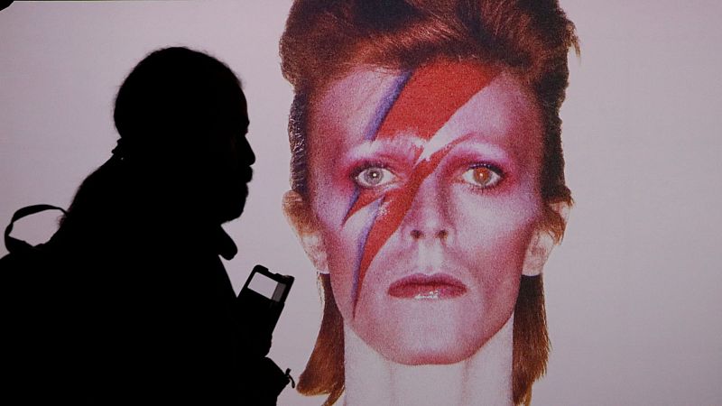 El ojo crítico - 'Bowie taken by Duffy' se estrena en Madrid a nivel mundial - Escuchar ahora