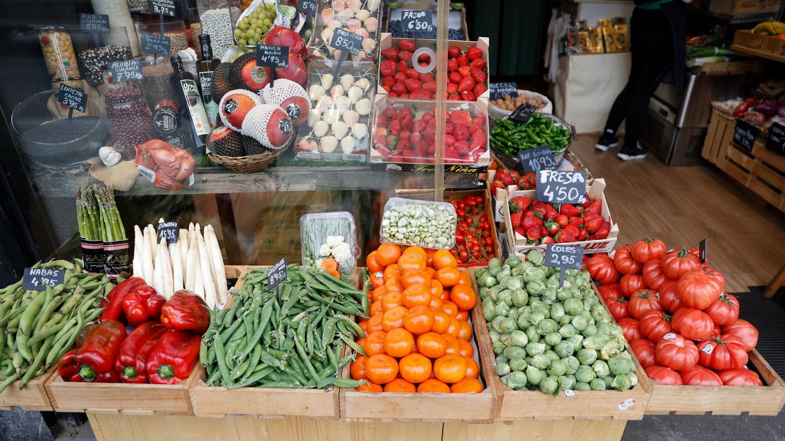 Las Mañanas de RNE - Rubén Sánchez (FACUA): "El Gobierno no quiere intervenir los precios" - Escuchar ahora