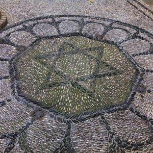 Preguntas a la Historia - Preguntas a la historia - El expolio nazi de obras de arte en Europa ¿está relacionado con el Holocausto? - 15/03/23 - Escuchar ahora