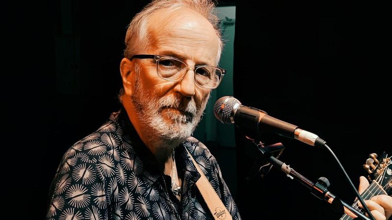 Entrada Anticipada - 10/03/2023 - PANCHO VARONA - Escuchar ahora.