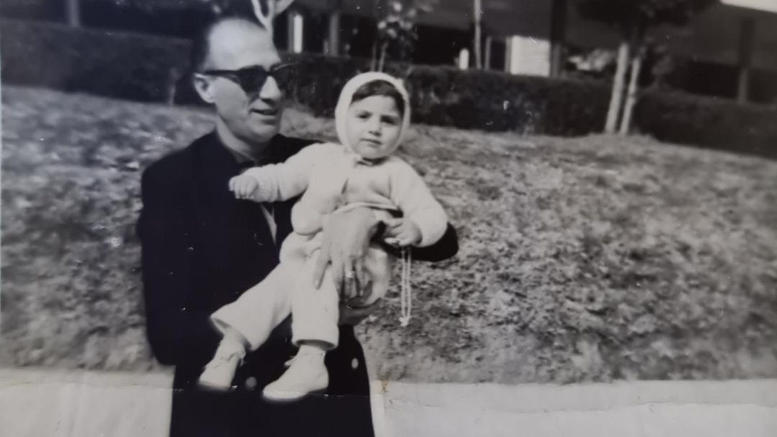 Luz de sefarad - Poesía sefardí dedikada a los padres - 18/03/2023 - Escuchar ahora