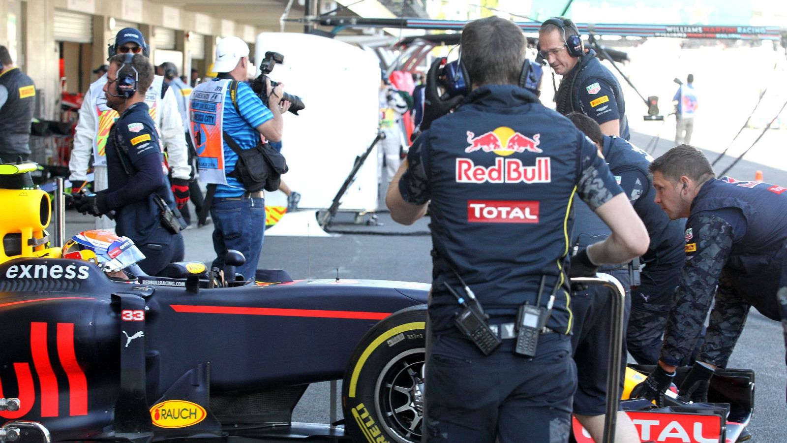 Las tardes de RNE - ¿Cómo trabajan los mécanicos de la Fórmula 1? - Escuchar ahora