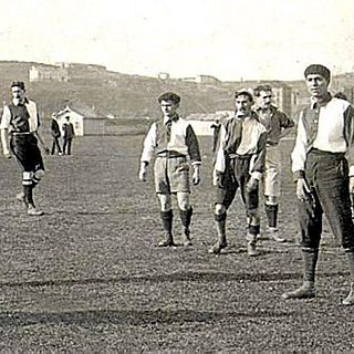 El fútbol en España, con los marinos ingleses comienza el es