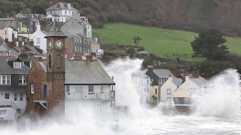 24 horas - El futuro habitable se cierra si no hay reducción de emisiones drásticas para 2030 - Escuchar ahora