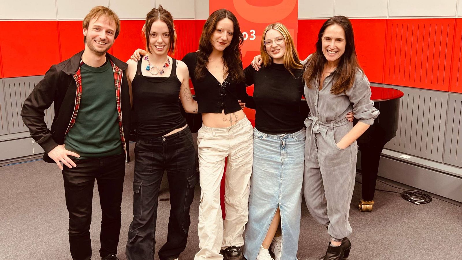 El Típico Programa - Ana Bernal Triviño y Shego - 25/03/23 -  escuchar ahora