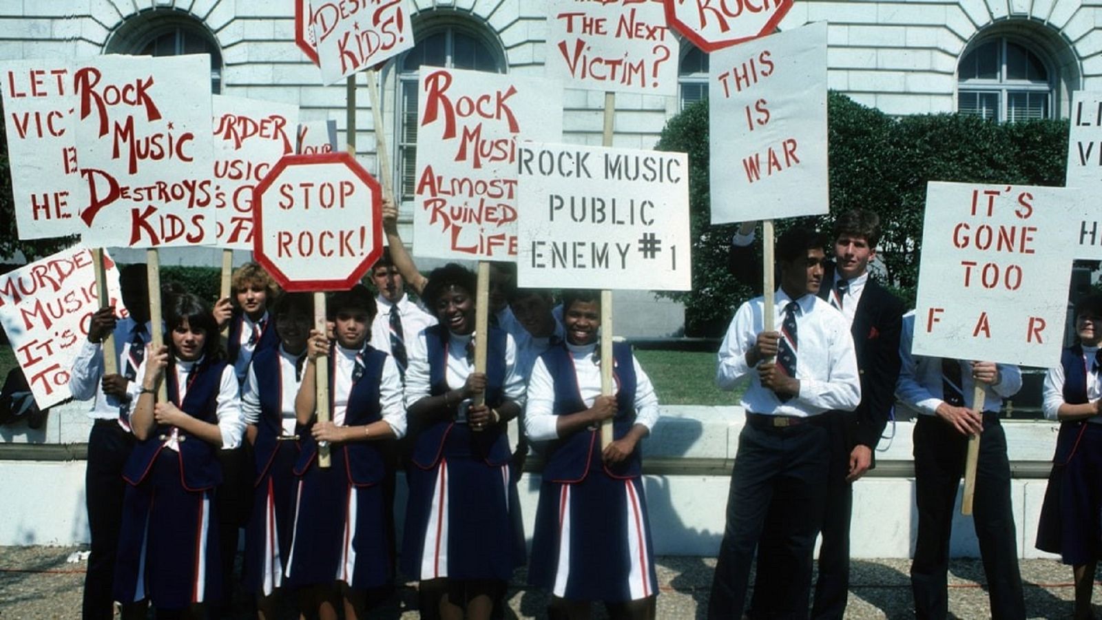 Mi Camerino - Pánico satánico en los EEUU de los 80 - 27/03/2023 - Escuchar ahora