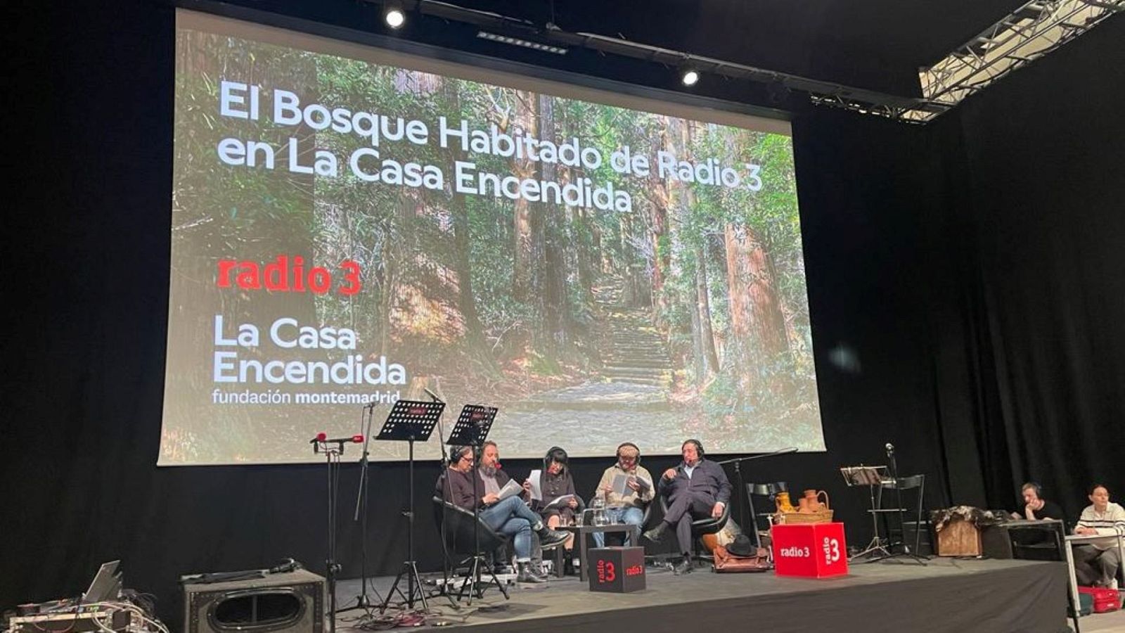 El bosque habitado - Ecotopías o la utopía del bosque en La Casa Encendida - 26/03/23 - escuchar ahora