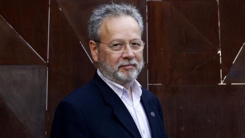 Msica y pensamiento - Borrador de la vela y la llama, de Andrs Snchez Robayna - 26/03/23 - escuchar ahora