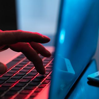 El gallo que no cesa