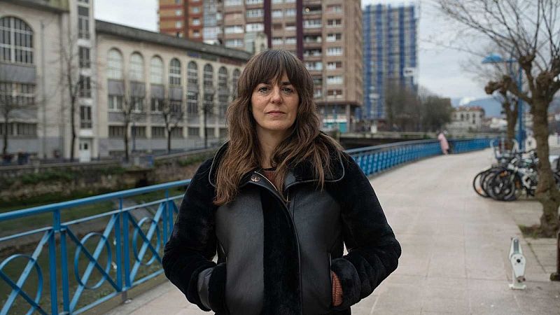 El ojo crítico - El 'Material de construcción' de Eider Rodríguez - Escuchar ahora