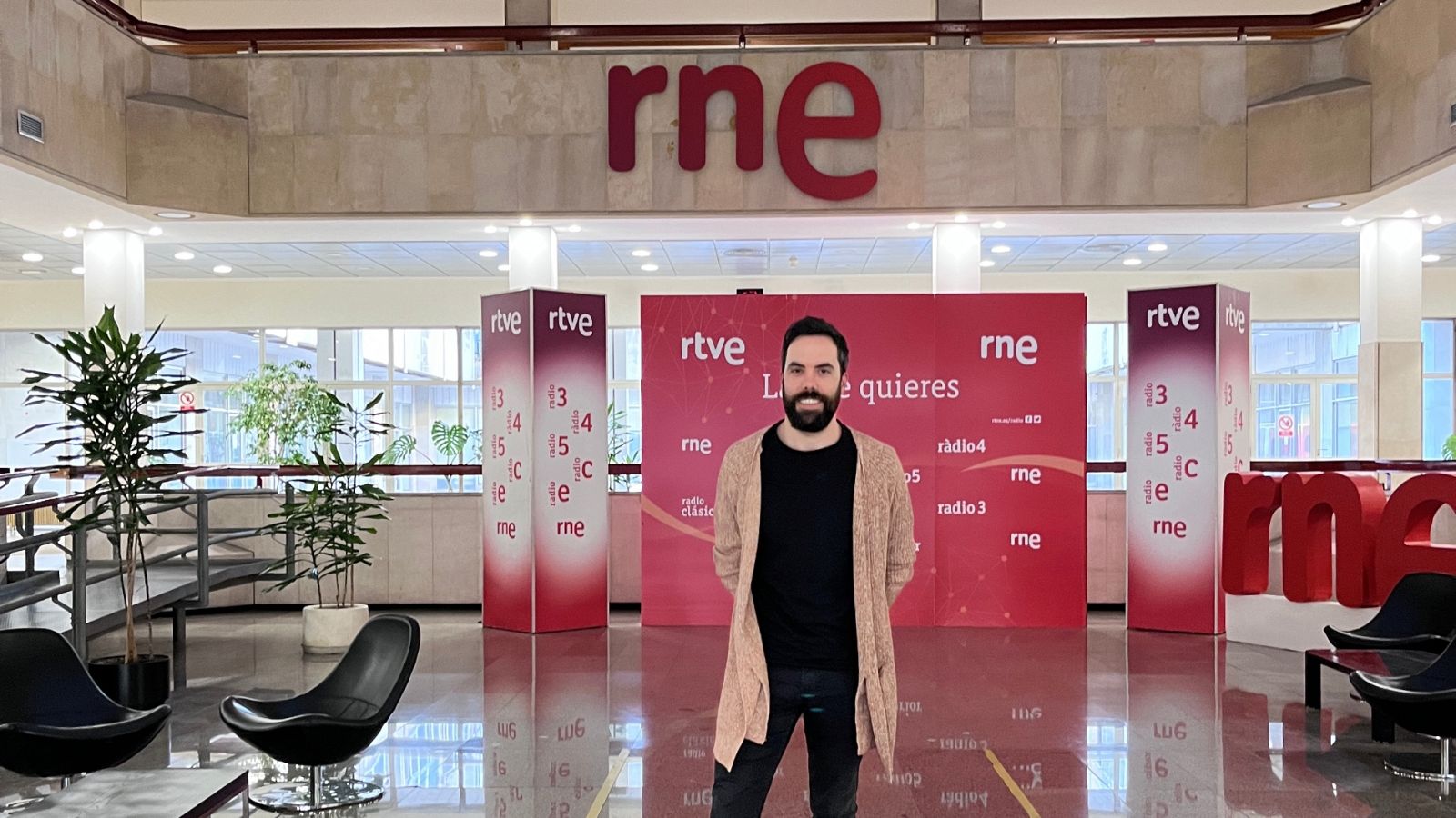 Arte compacto en Radio 5 - El arte en el que vives, con Lope de Toledo - 01/04/2023 - Escuchar ahora