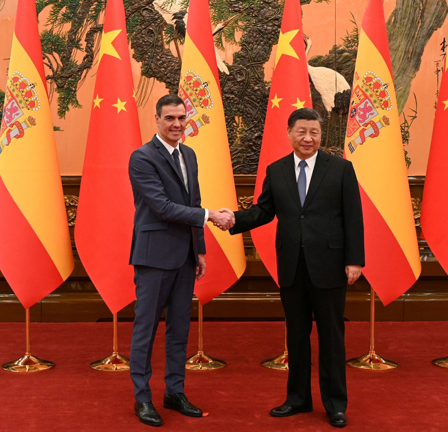 Asia hoy - Sánchez defiende el plan de paz de Zelenski ante Xi Jinping - 01/04/23 - escuchar ahora