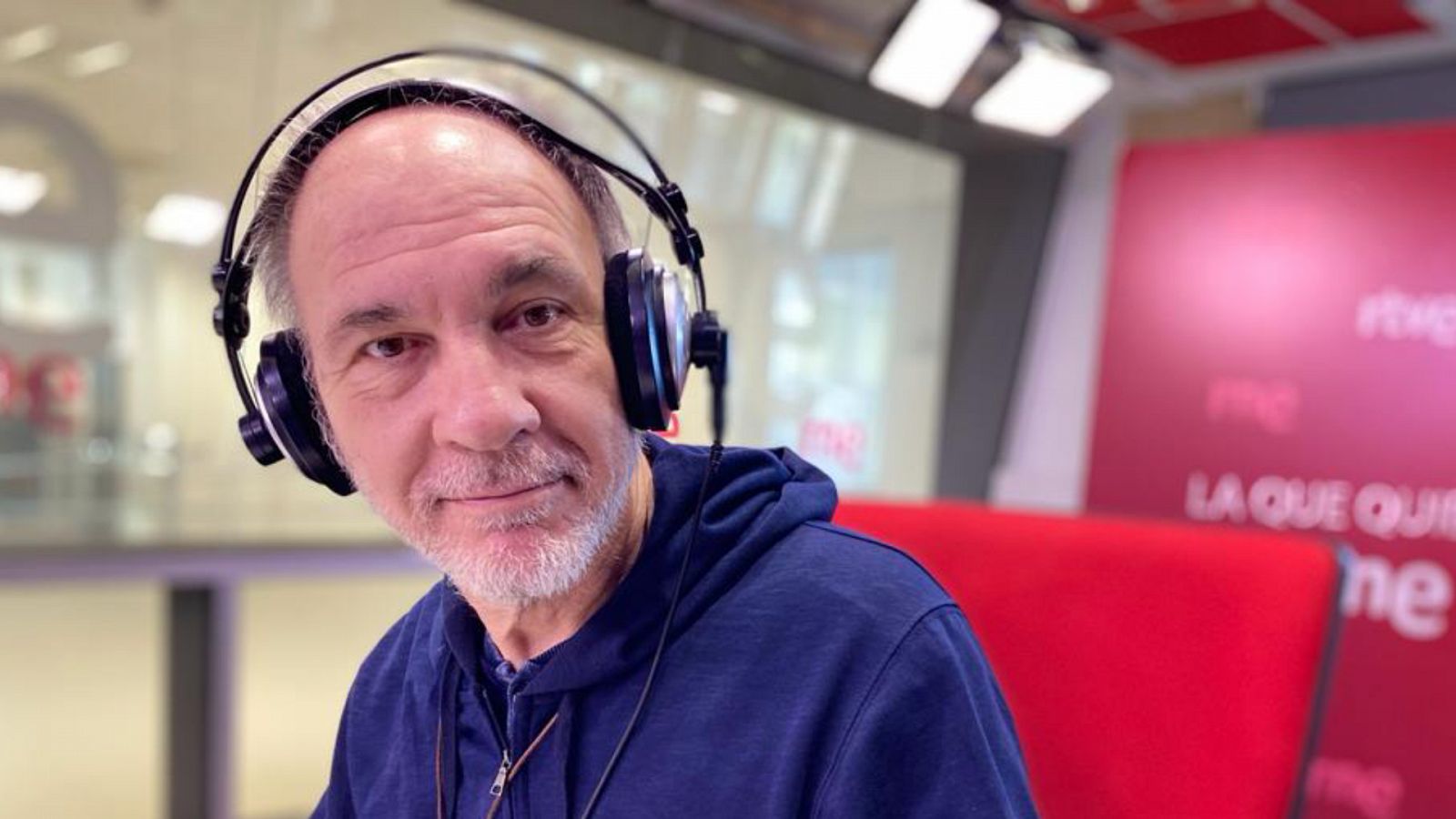 A media mañana - Darío Grandinetti: "La nostalgia te permite el humor" - Escuchar ahora