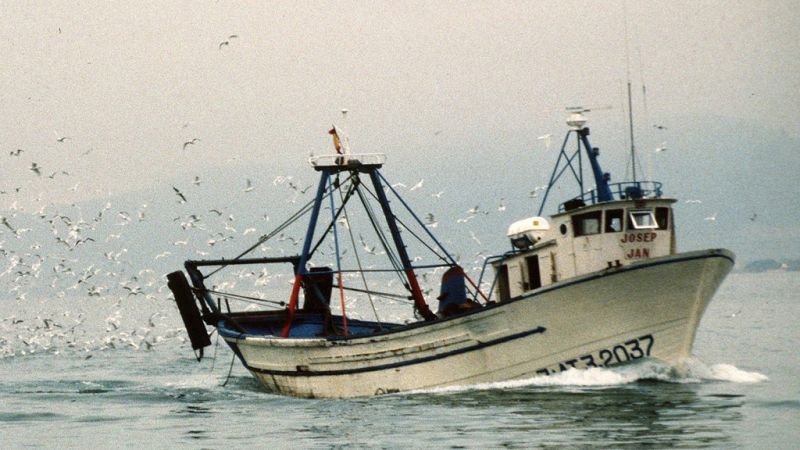 Españoles en la mar - La CE da marcha atrás y no prohíbe la pesca de arrastre - 04/04/23 - escuchar ahora