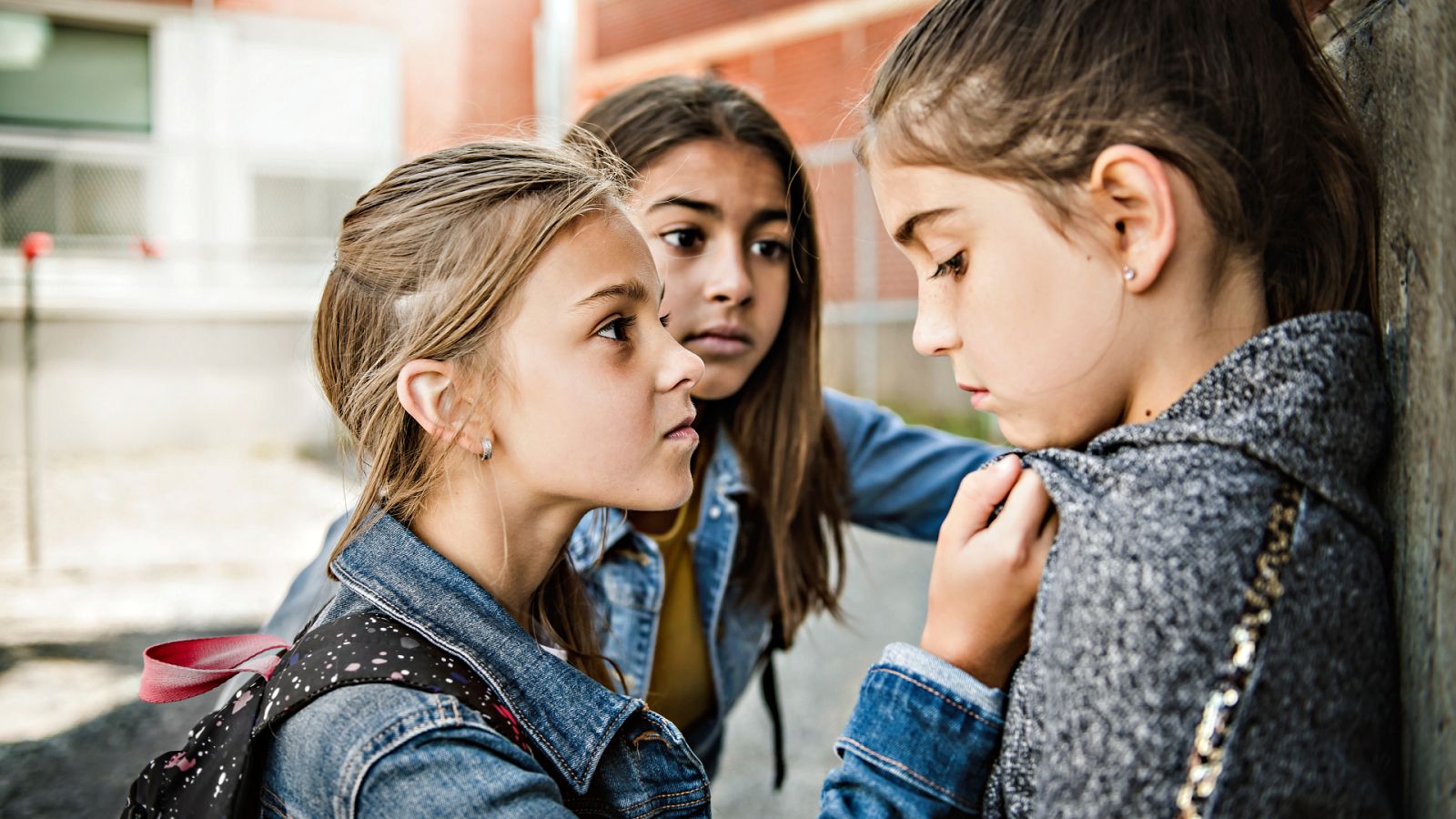 Mamás y papás - Niños agresivos - 09/04/23 - escuchar ahora