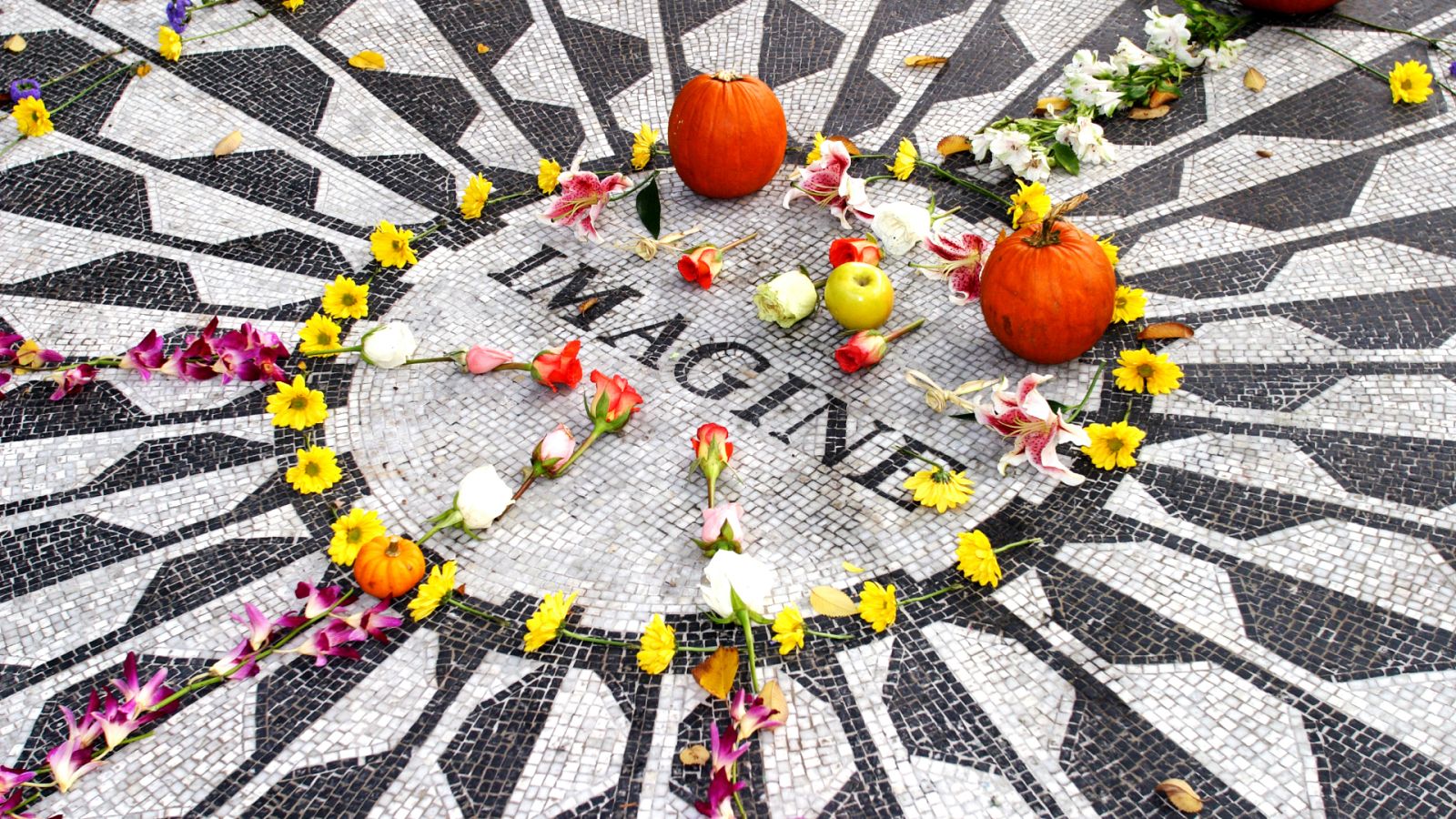 Memoria Beatle - Preservar 'Imagine' - 19/04/23 - escuchar ahora