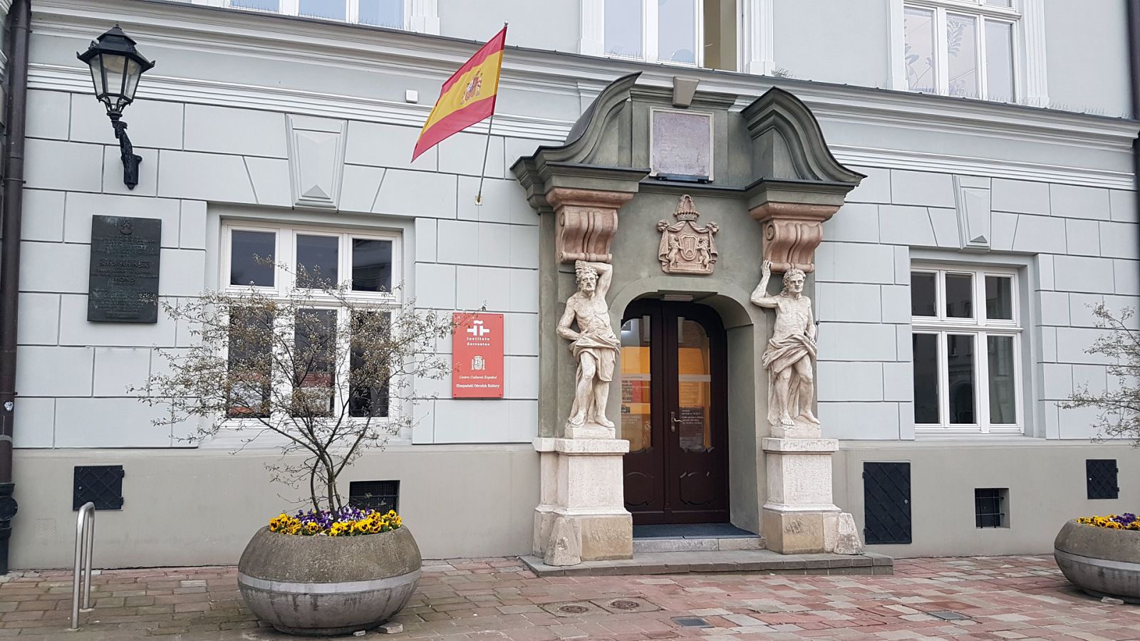 Un idioma sin fronteras - El Instituto Cervantes de Cracovia - 22/04/23 - escuchar ahora