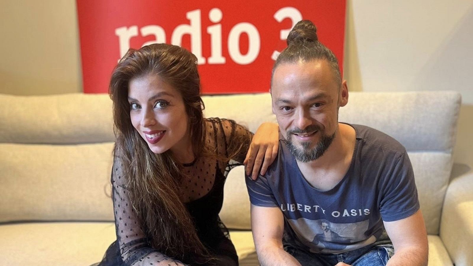 Cariño, sabes que soy de otro planeta - Por la tangente - 22/04/23 - escuchar ahora