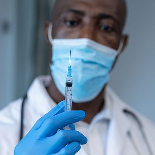 Ghana, aprueba una vacuna contra la malaria