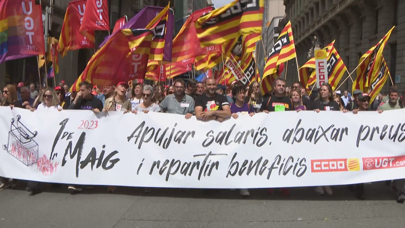 Milers de persones es manifesten a Barcelona aquest Primer de Maig