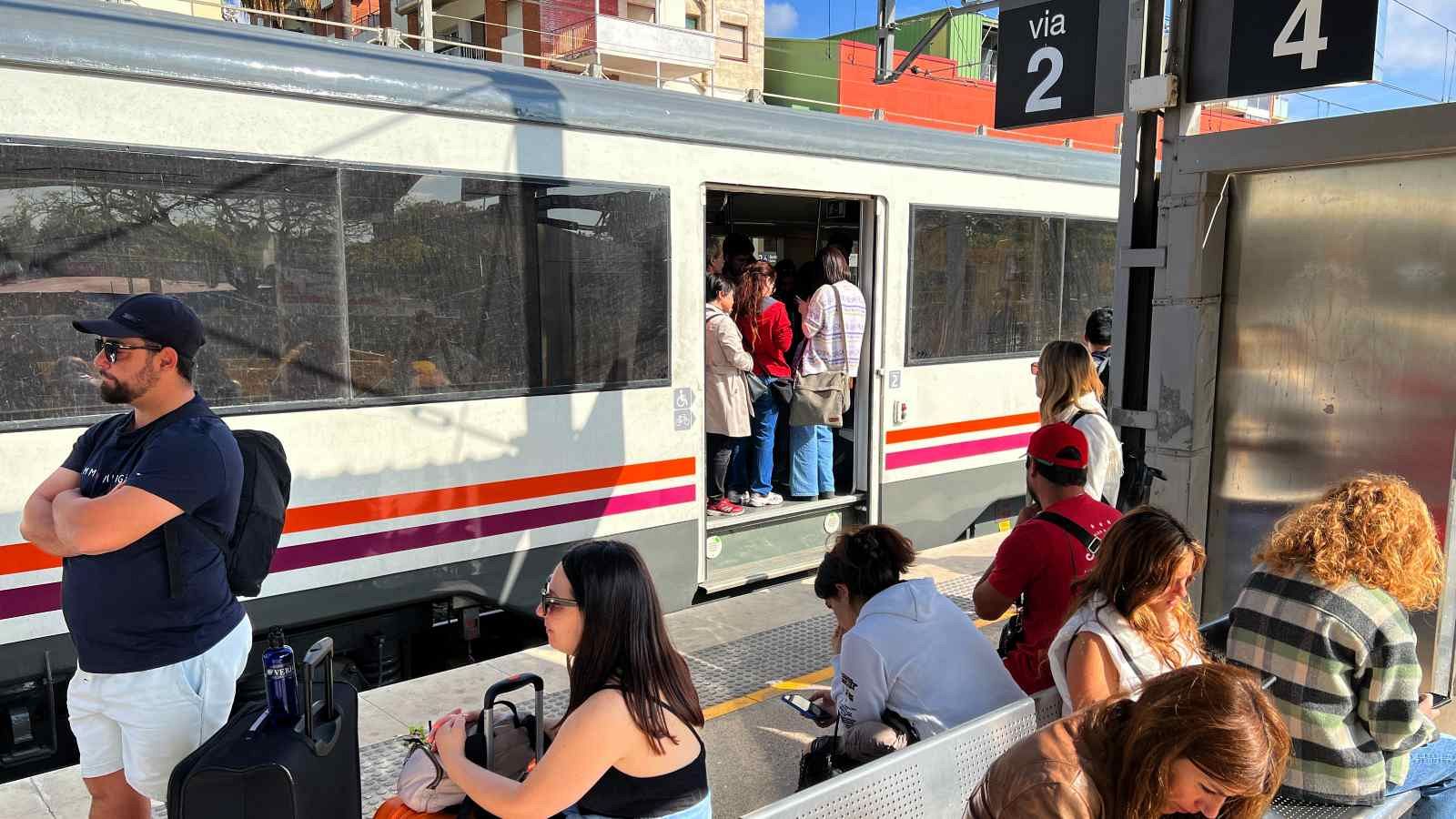 Els retards en l'R2 sud de Rodalies podrien allargar-se fins a quatre setmanes