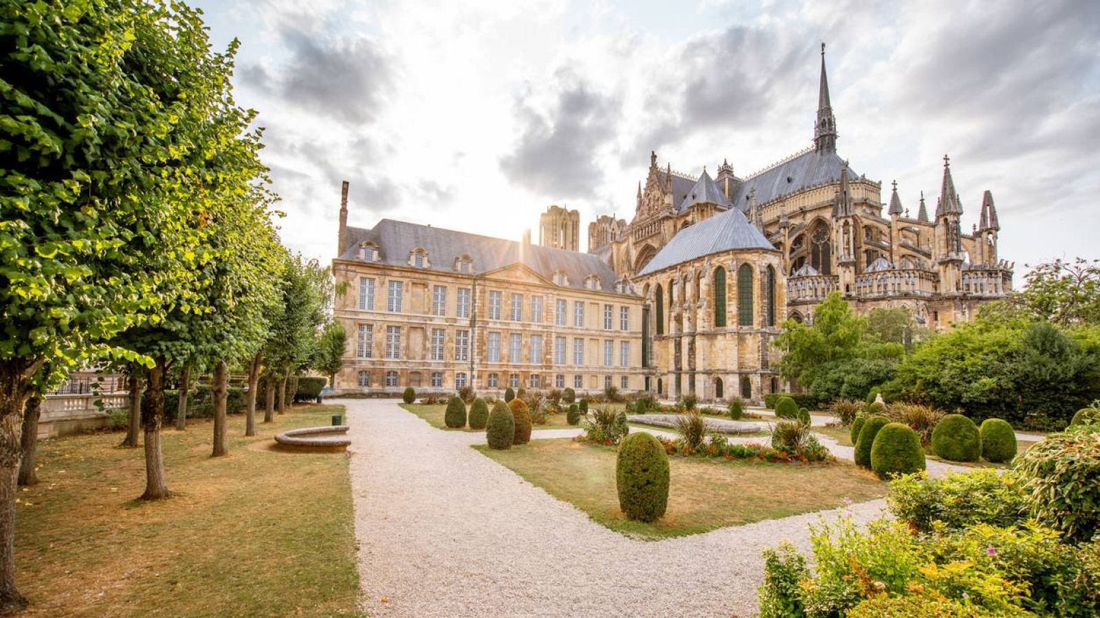 Música antigua - Por tierras de Francia (I) - 02/05/23 - escuchar ahora