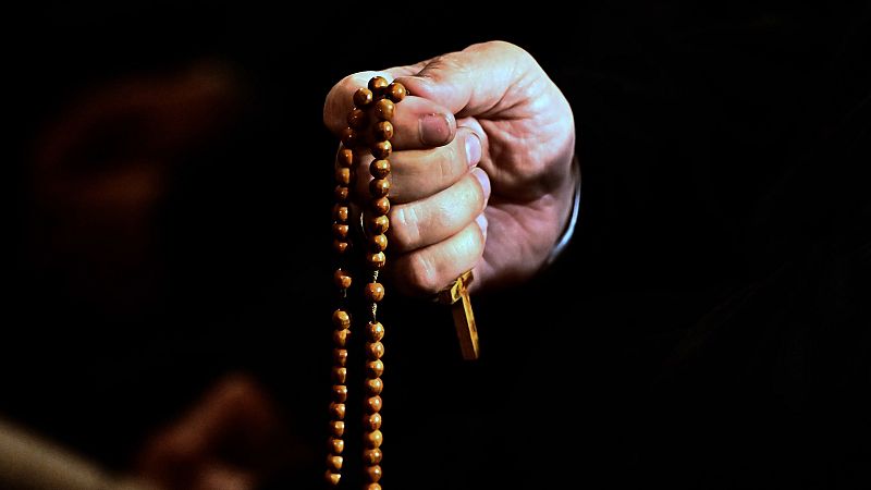 Reportajes 5 continentes - La Iglesia francesa indemniza a víctimas de abusos - Escuchar ahora