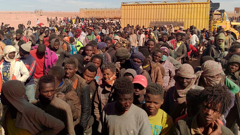 Reportajes 5 Continentes - En Níger, una crisis humanitaria en el desierto - Escuchar ahora