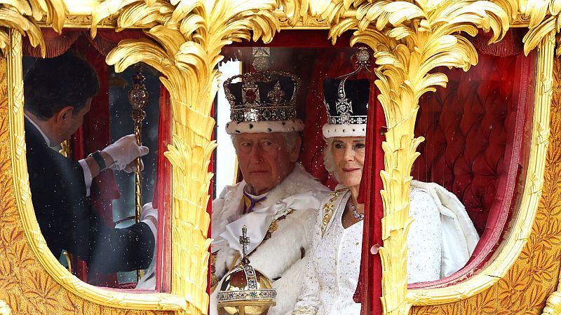 Especiales RNE - Especial Coronación de los reyes Carlos III y Camila - Escuchar ahora