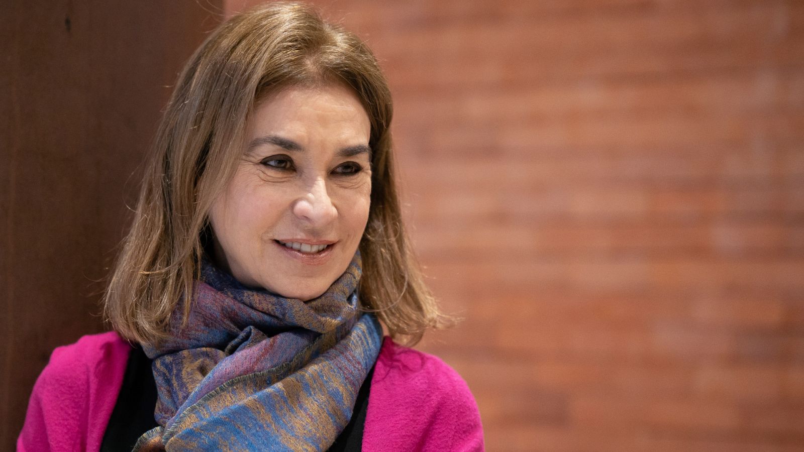 Código Crystal - Carmen Posadas 'Licencia para espiar' - 27/05/23 - Escuchar ahora