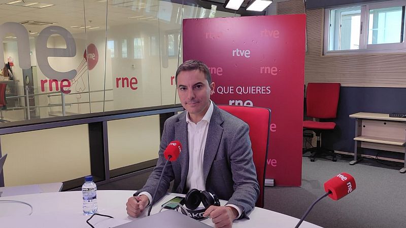 Las Mañanas de RNE - Juan Lobato, candidato del PSOE a la Comunidad de Madrid: "No creo que deba pactarse nada con Bildu" - Escuchar ahora