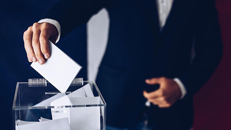 24 horas - La JEC responde a Vox en el ecuador de la campa�a - Escuchar ahora