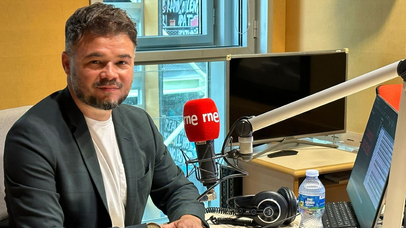 Las Mañanas de RNE - Gabriel Rufián (ERC), candidato para el Ayuntamiento de Santa Coloma de Gramenet: "El PSC y el PSOE quieren que nos enfrentemos entre nosotros" - Escuchar ahora