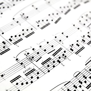 Creando que es gerundio