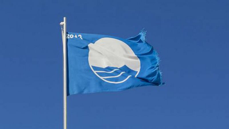 Españoles en la mar - Nuevo récord de banderas azules en las playas de España -25/05/23 - escuchar ahora