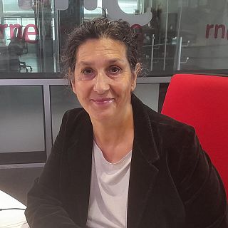 Elvira Mínguez - La sombra de la tierra 